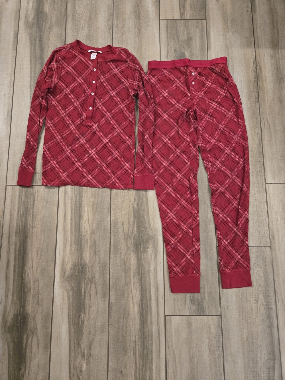 Victoria's Secret Red Plaid Long Sleeve Pajama Set